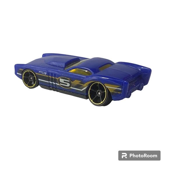 Hot Wheels The Gov'ner Diecast Car Trick Tracks Multipack 2015 Mattel Blue - Picture 3 of 11